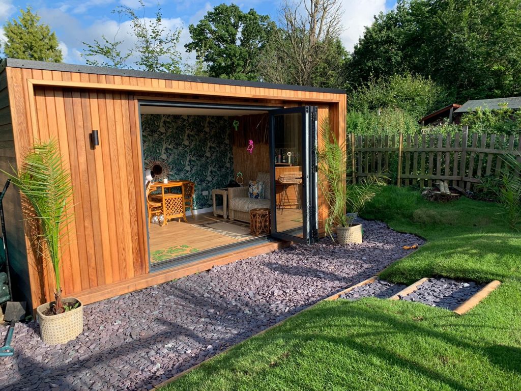 Insulated with electric garden bar by London Town Cabins