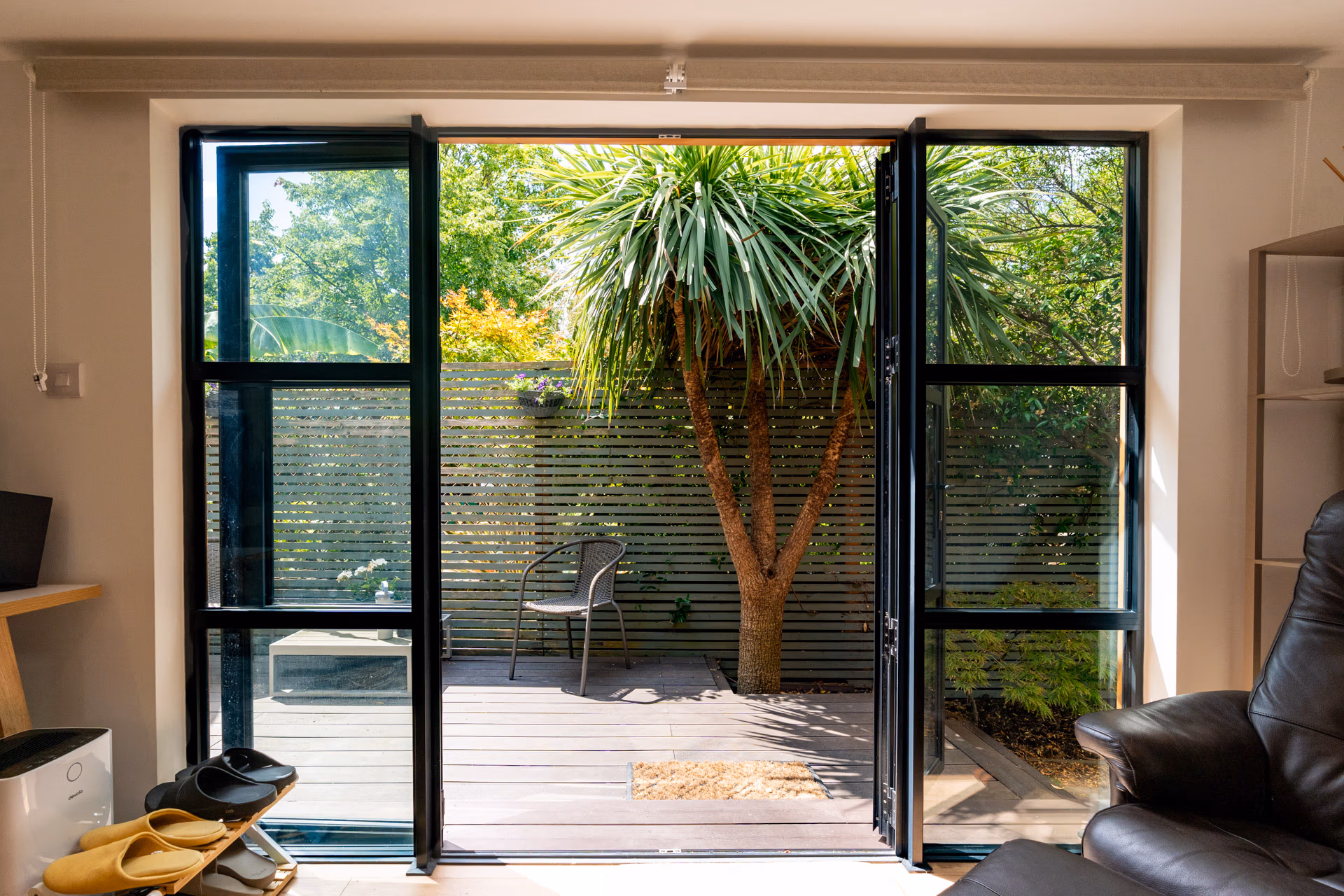 frame-style-garden-office